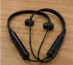 Headset Gaming Hitam